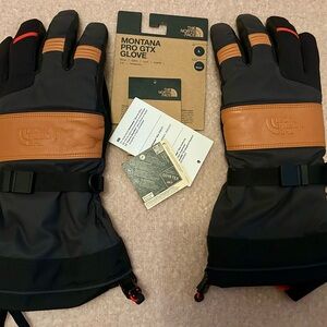 The North Face Black and Brown Montana Pro GTX Gloves (L)